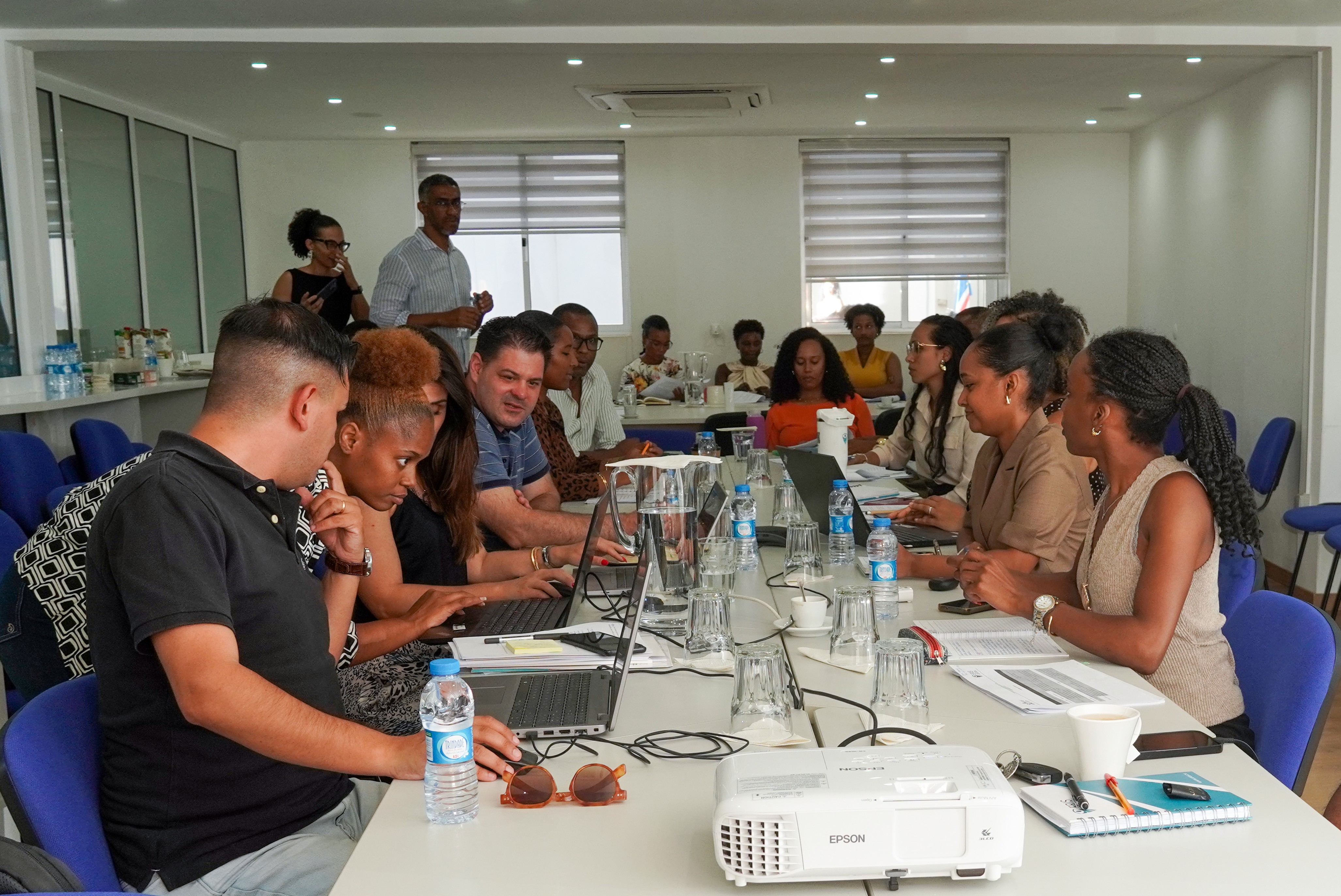 Equipa da ERS realizou ação técnica em Cabo Verde no âmbito do protocolo celebrado com a Entidade Reguladora Independente da Saúde (ERIS)