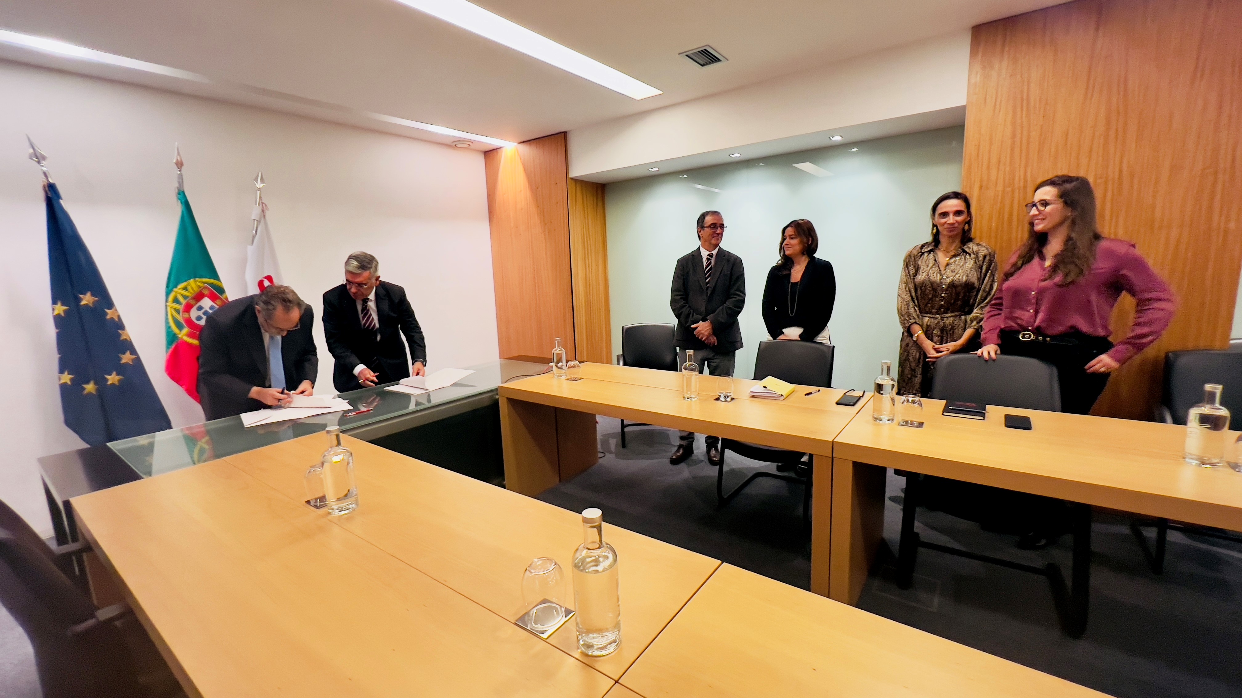 Entidade Reguladora da Saúde e Ordem dos Fisioterapeutas assinam Protocolo de Cooperação