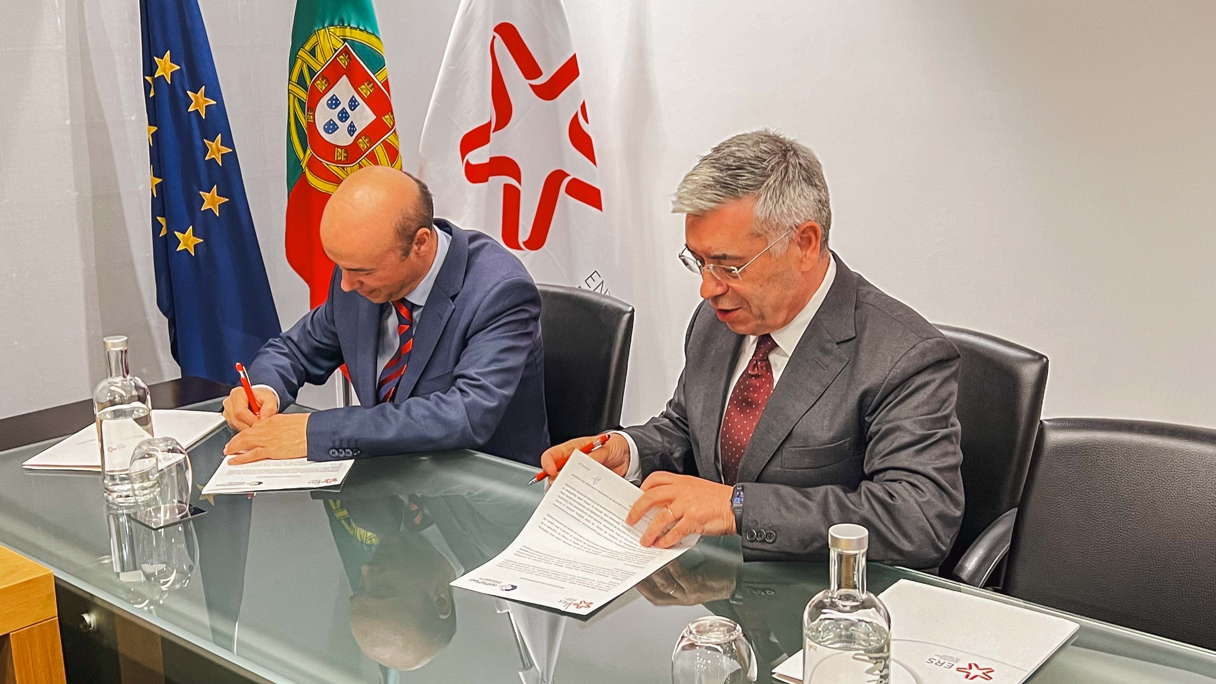 ERS e APFISMED assinam protocolo para criar bolsa de peritos técnicos