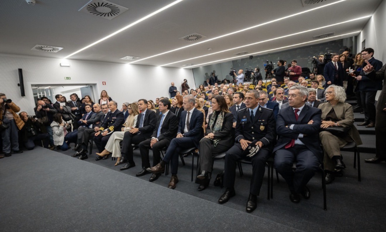 Conselho de Administração da Entidade Reguladora da Saúde (ERS) esteve presente na inauguração da sede da Direção Executiva do Serviço Nacional de Saúde (DE‑SNS)