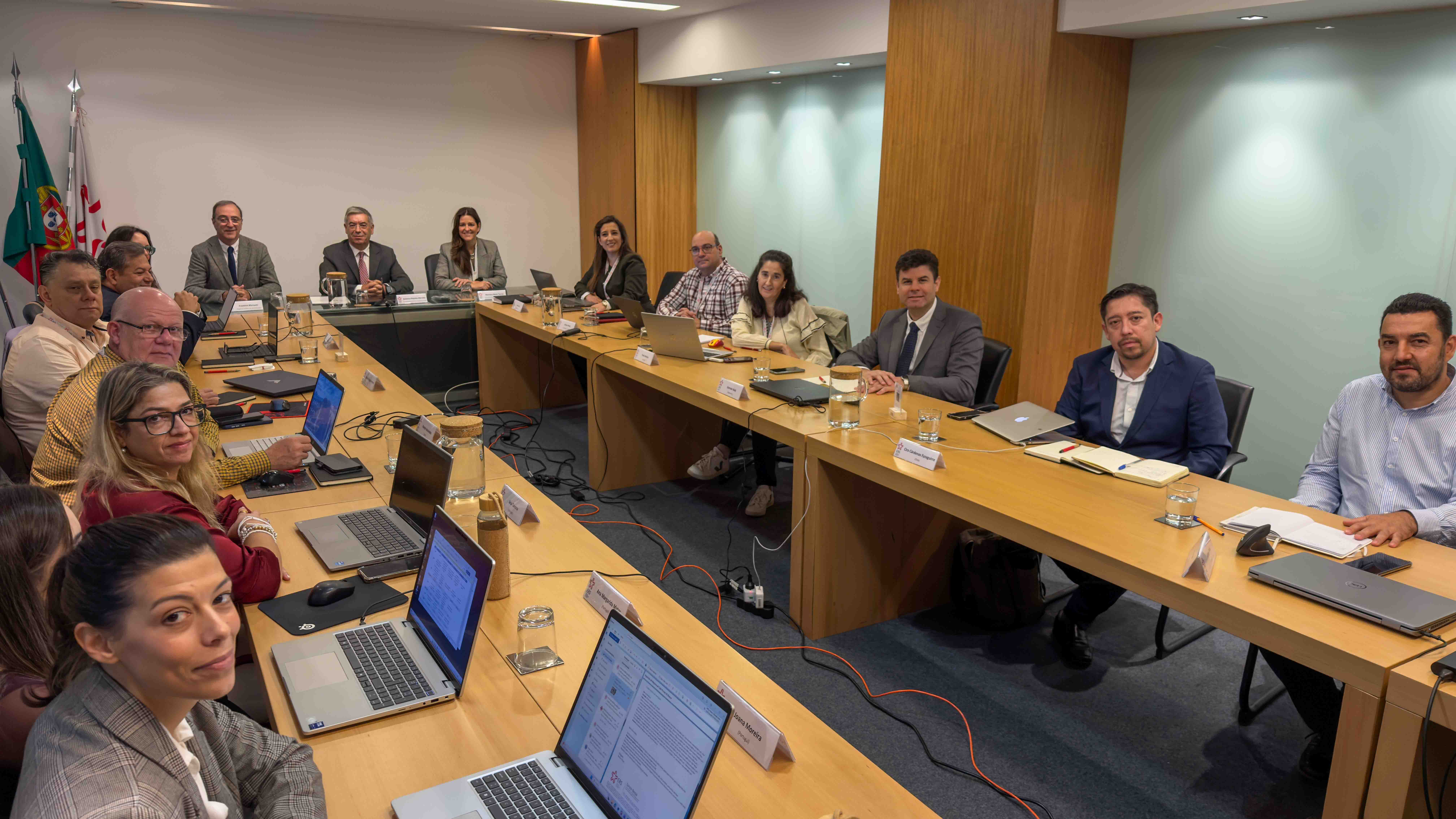 ERS acolhe reunião internacional sobre Protonterapia