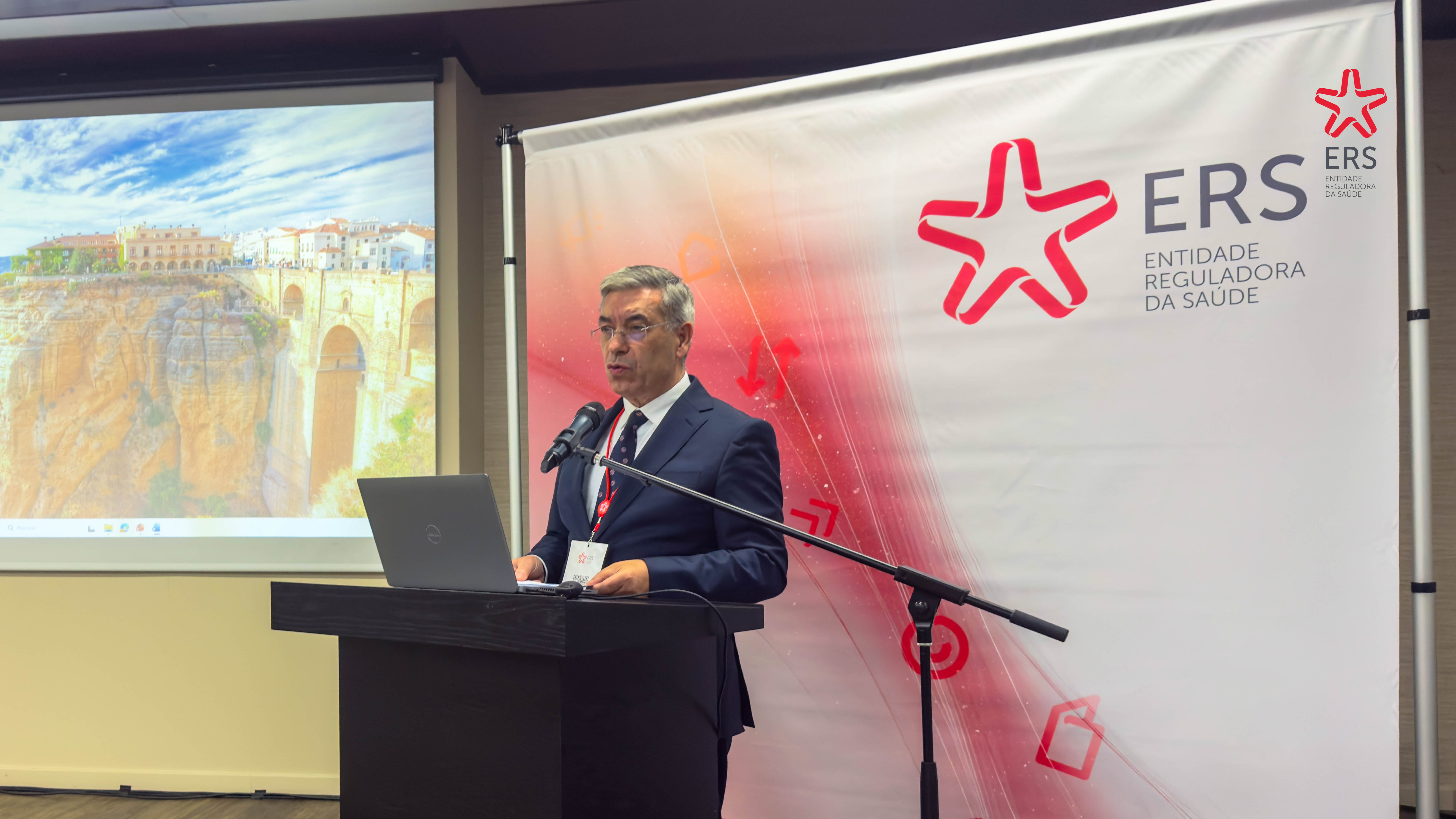 ERS assinala Dia Internacional dos Direitos Humanos com seminário sobre literacia em direitos dos utentes