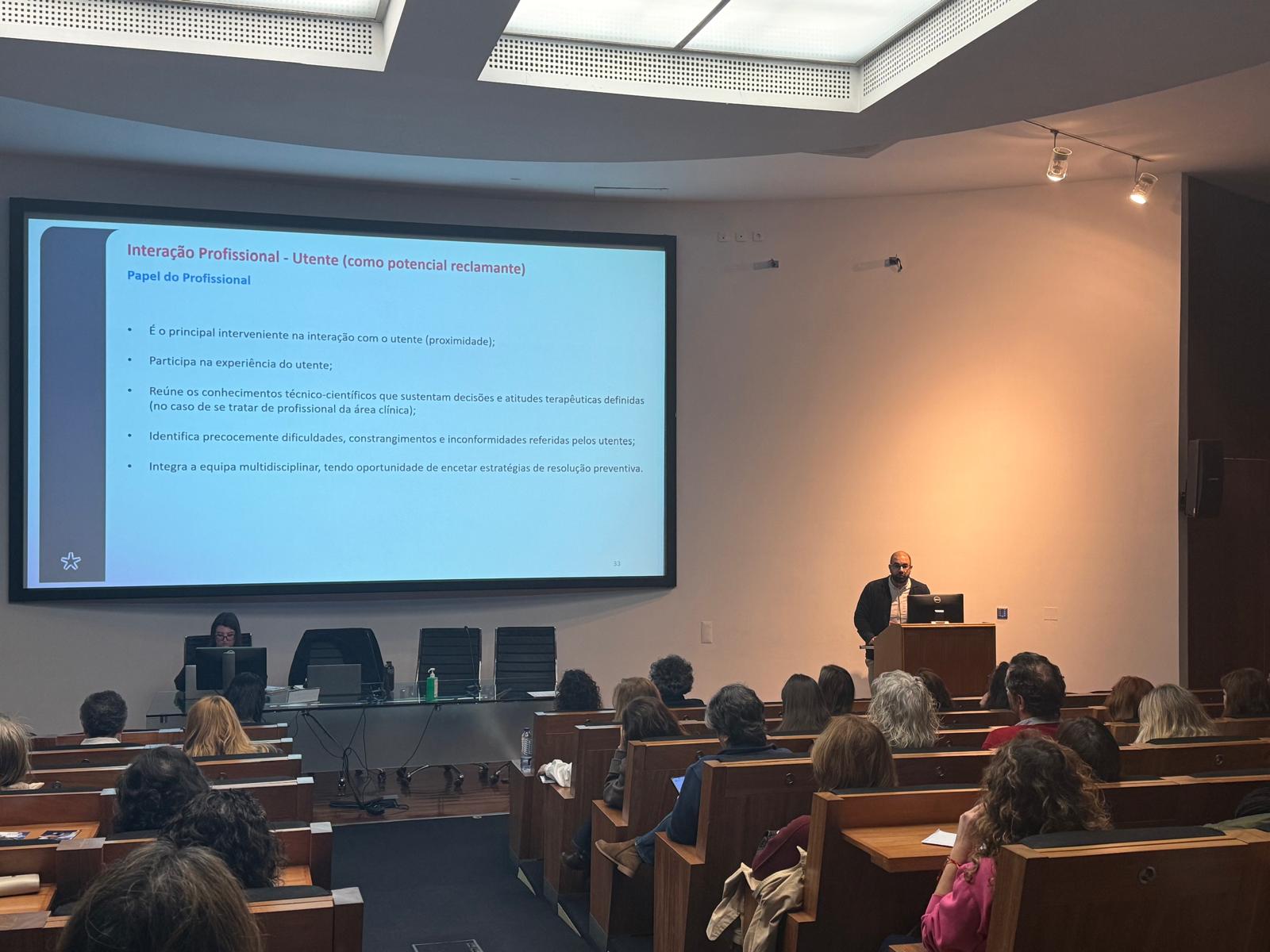 Sessão de informação presencial | “O direito à reclamação: a reclamação como motor de melhoria contínua dos cuidados”